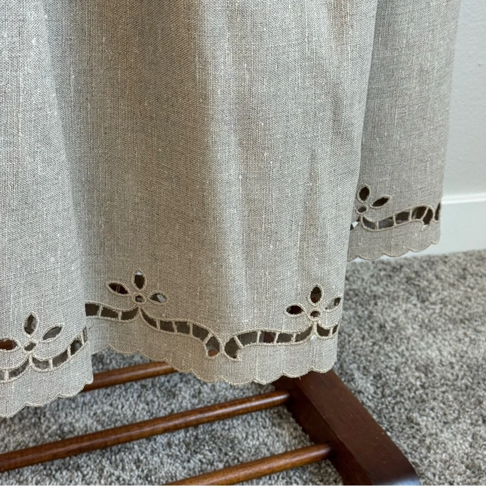 Oscar de la Renta Beige Midi Skirt - Elegant A-Line with Scalloped Hem - Picture 6 of 14